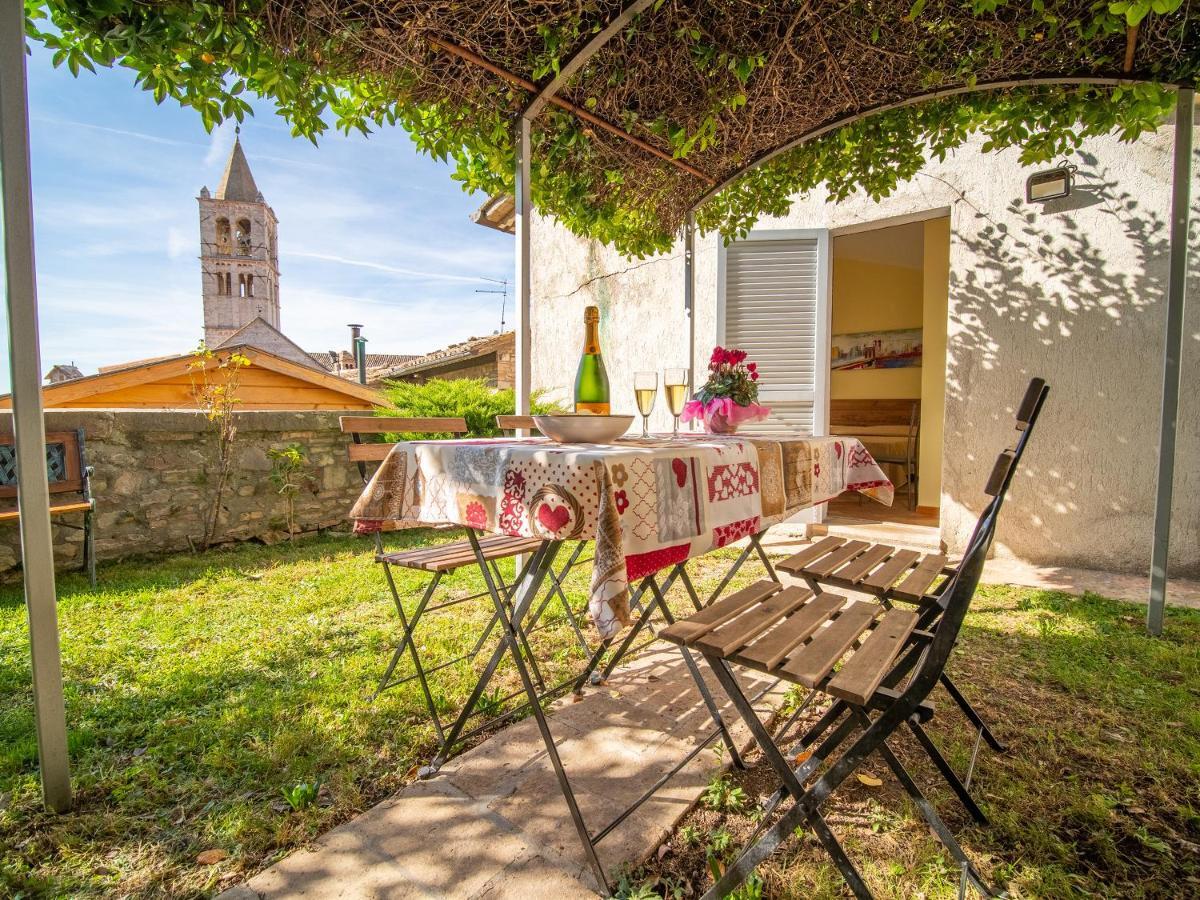 فندق Terrazza Santa Chiara أسيسي المظهر الخارجي الصورة